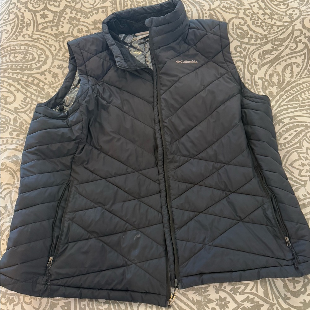 3x Columbia Omniheat vest